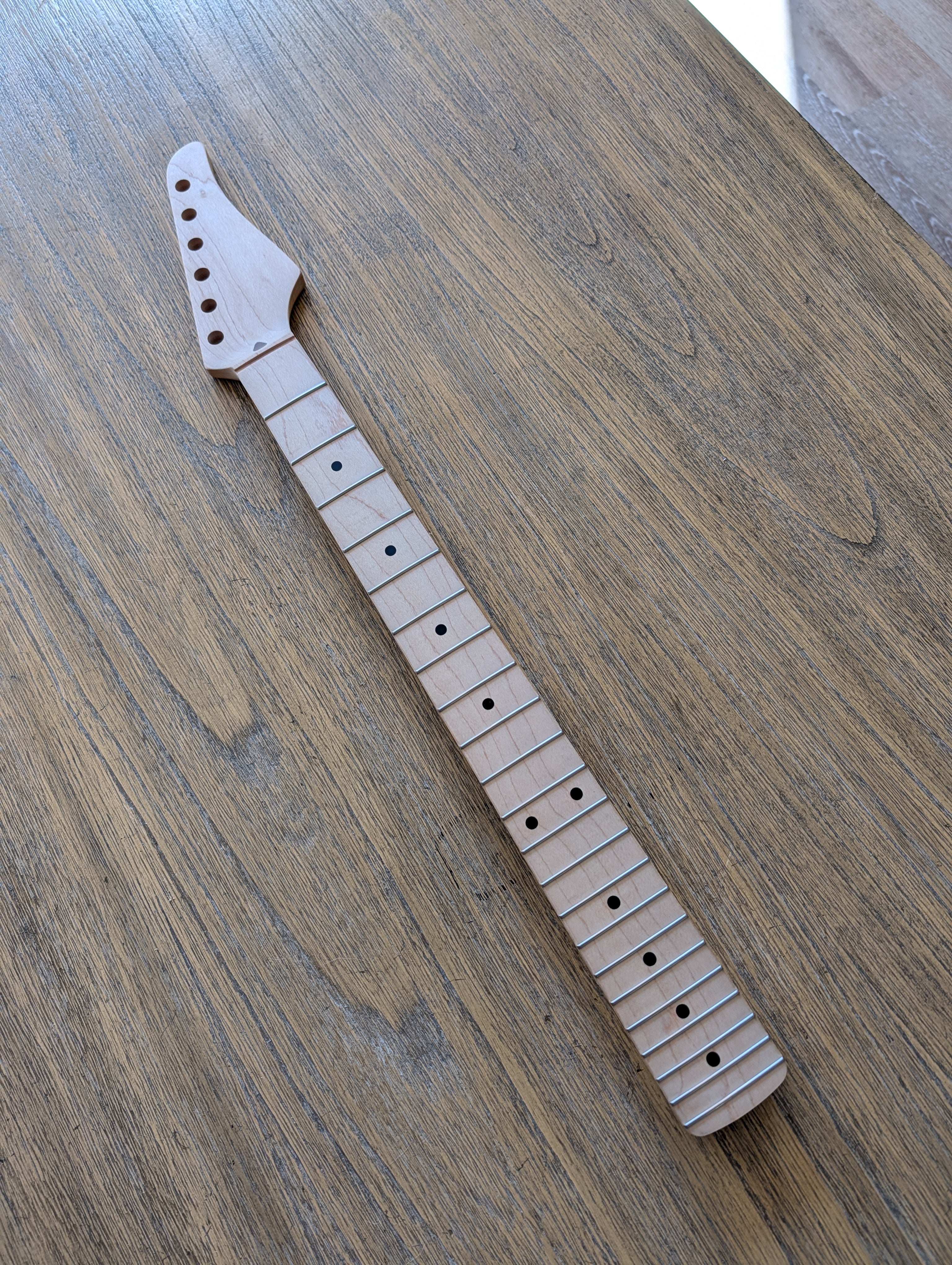 'Classic Beak' Replica Neck